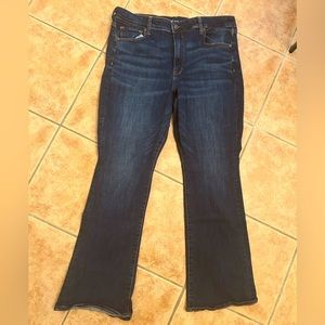 American eagle jeans high rise skinny kick. Size 18 short.